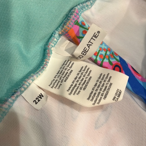 NWOT Bleu Rod Beattie Make It Pop One Piece - Picture 12 of 15